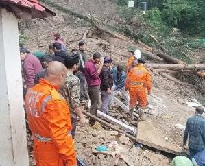 Temple collapses due to landslide in Shimla, many people buried, rescue operation continues 111