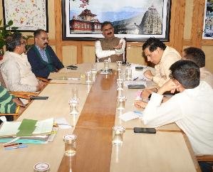 Shimla: It is mandatory to make drainage and cross drainage in all the roads of Himachal: Chief Minister