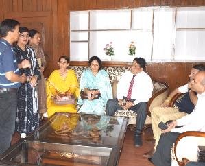 Solan: Dr. Shandil listened to the problems of the people