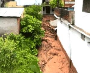 Dharamshala: Cloudburst in Kotla of Kangra, debris entered houses