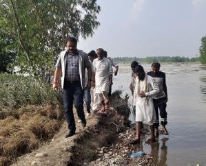  Indora: MLA Malendra Rajan visited flood affected Ullaihadian and Khanpur