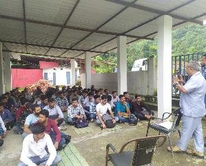  Dehra: ITI pass 120 youth got employment in Himalayan ITI Lagwaliana