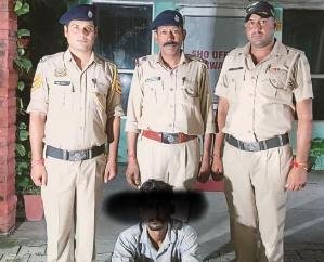 Solan: Youth accused of stealing in factory handed over to Parwanoo police