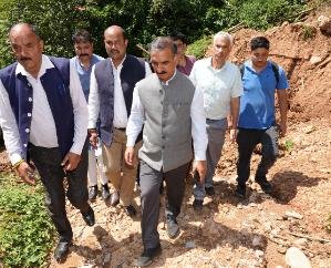  Chief Minister inspected disaster affected villages in Jaisinghpur and Sulah