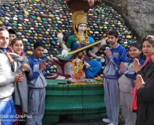 गुरुकुल इंटरनैशनल स्कूल में बसंत  पंचमी की रही धूम