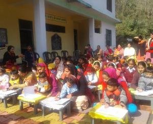 सरस्वती विद्या मंदिर मेन मार्किट में हुआ बसंत पंचमी कार्यक्रम बच्चों का किया गया विद्यारम्भ संस्कार