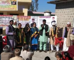 कलाकारों ने किसानों से प्राकृतिक खेती अपनाने का किया आह्वान