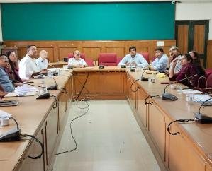 Solan: Ayushman Bhava: Program is a comprehensive initiative to make people aware about health schemes: Ajay Yadav