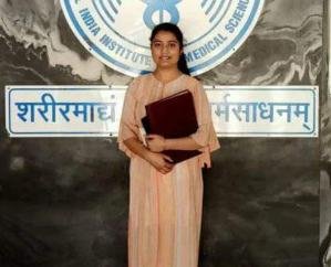 Shakshi clears Radio Safety Officer test, wave of happiness in the area