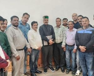 Delegation of C&V Teachers Association put demands before CM and Education Minister 111