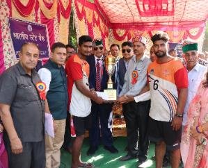 Economic strengthening of farmers is necessary for the development of Himachal: Dr. Shandil