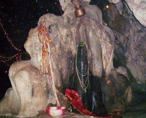  कुनिहार की प्राचीन शिव ताण्डव गुफा  में 10 फरवरी से होगा शिव महापुराण कथा का शुभारम्भ