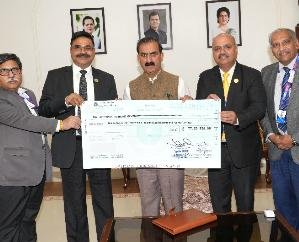 SBI employees donate one day's salary to disaster relief fund