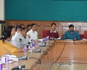 Solan: ADC took the meeting of district level vigilance and monitoring committee.
