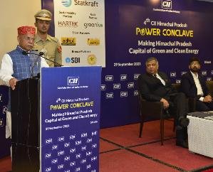 Governor stressed on united efforts in green and clean energy sector