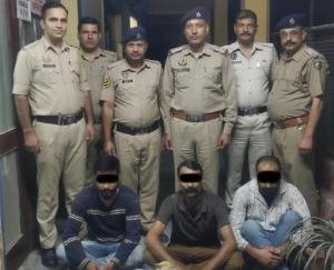 Solan: Three accused arrested for stealing electric wire from the company 123