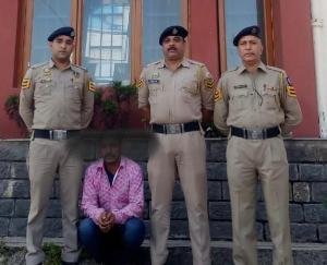 Solan: One arrested for stealing iron pipes