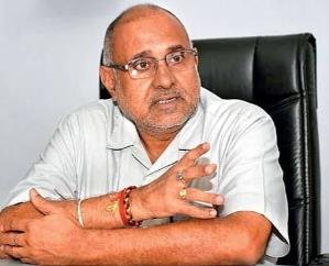 In Kupvi College without teacher, only seven out of 70 students passed: Khanna