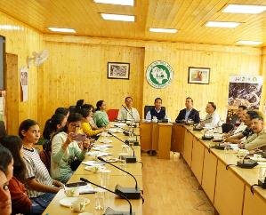 Shimla: Wildlife photography, video making also helps in conservation of wild animals: Anil Thakur.