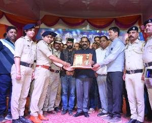 Solan: Himachal Rakshak Award to IPS officer Gaurav Singh