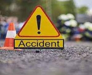 Pickup vehicle fell into Tons river, three people from Shimla died on the spot