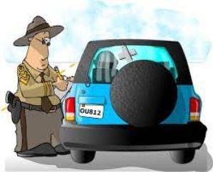 Dehra traffic police seized the car that hit the bike driver in Puli, Paragpur.