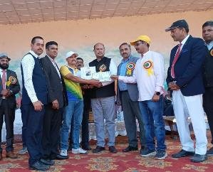 Jaisinghpur: Madhur Dhiman honored for courageous actions 123