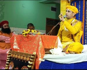 जीवन में गुण और दोष संघ से ही आते हैं : आचार्य सुमित