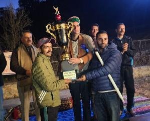 Theog: Black Boys Rahighat won the cricket competition