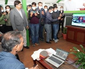 500 e-taxi permits will be issued to unemployed youth of the state 123