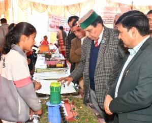 Solan: For the progress of agriculture sector, it is necessary to take technology to the fields: Dr. Shandil