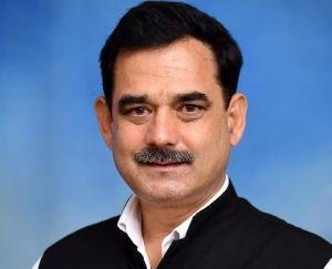 Sanjay Awasthi on his visit to Arki on 25th November