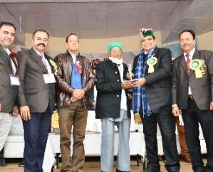 सोलन : खेल गतिविधियां सभी आयु वर्ग के लोगों के लिए आवश्यक - डॉ. शांडिल