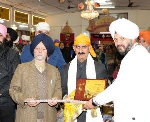  Shimla: Imbibe the teachings of Guru Nanak Dev Ji in life: Chief Minister