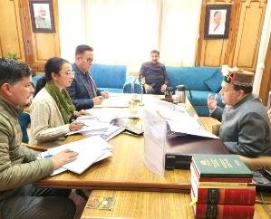  Shimla: Assembly Speaker reviewed the works of Jal Shakti and Road Transport Department.