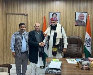 Agriculture Minister Chandra Kumar met the Union Animal Husbandry Minister
