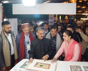 Chief Minister Sukhu inaugurated the snow festival in Dilli Haat.123