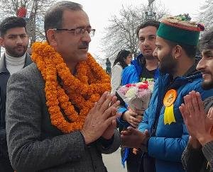  Shimla: Nankhadi student organization organized blood donation camp on the ridge, collected 50 units of blood.