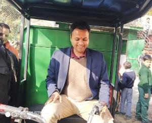 निर्मल ग्राम पँचायत नौणी मे 10 लाख रुपये की कूड़ा सँयत्र मशीन तथा ई रिक्शा का लोकार्पण