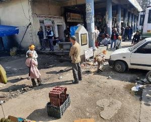 कुनिहार में बढ़ी भिखारियों की तादात, लोग परेशान