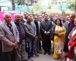 Dharamshala: CPS Butail unveils the statue of Rai Bahadur Jodhamal Kuthiala