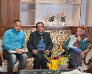 सोलन नगर निगम संघर्ष समिति ने उठाई सोलन को नगर निगम बनाने की मांग