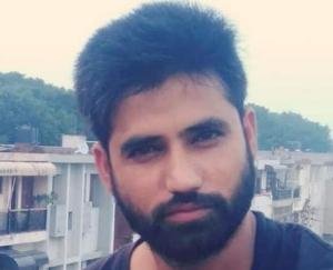 प्रदेश सरकार अपने चुनिंदा अधिकारियों को पदोन्नति देकर लाभ पहुंचा रही : आशीष ठाकुर