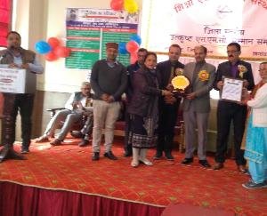 पंजपीपलू विद्यालय की स्कूल प्रबंधन समिति को उत्कृष्ट एसएमसी के खिताब से नवाजा