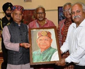 Governor inaugurated the art exhibition