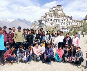 Kunihar: Children of Sayri School took an educational tour of Spiti Valley.