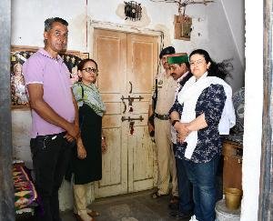 Solan: EVM And V.V.Pat. First level checking of machines conducted