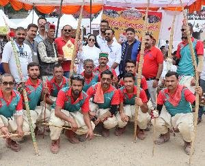 Ancient game Thoda organized on the second day of Shoolini fair