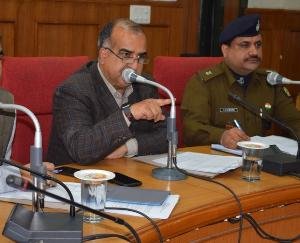 मतदाताओं की सहायता के लिए मतदाता सहायता केंद्र स्थापित : केसी चमन