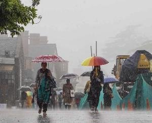 Heavy rain in 3 districts of Himachal today, orange alert in Chamba, Kangra and Kullu